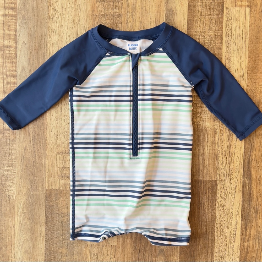 NWOT Rugged Butts Striped Rash Guard